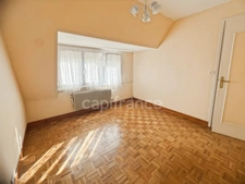 FOR SALE - BOULOGNE-SUR-MER - SEMI-DETACHED HOUSE WITH 4 ROOMS - 2 BEDROOMS - GARDEN - CELLAR - GARAGE