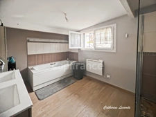 À VENDRE - LA CAPELLE-LES-BOULOGNE - MAISON INDIVIDUELLE VIE DE PLAIN-PIED  - VÉRENDA - 5 PIÈCES - GARAGE - JARDIN