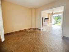 FOR SALE - BOULOGNE-SUR-MER - SEMI-DETACHED HOUSE WITH 4 ROOMS - 2 BEDROOMS - GARDEN - CELLAR - GARAGE