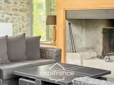 ST-LÉONARD - ENSEMBLE IMMOBILIER - APPART'HOTELS - 8 LOGEMENTS - HABITATION PRINCIPALE 280 M2 - 9 PIÈCES - 5 ha 50 - 13000 M2 CONSTRUCTIBLE - PISCINE INTÉRIEURE