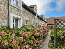 FOR SALE - ST LÉONARD - CHARACTERFUL STONE PROPERTY - 4.75 HECTARES - 7 APARTMENTS - INDOOR POOL - TECHNICAL ROOM