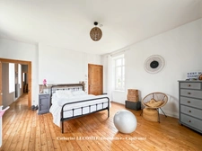  RÉTY - À VENDRE - DEMEURE 10 PIÈCES- 285 M2 - DÉPENDANCES - TERRAIN CLOS  2114 m2 - CARPORT