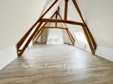 WIRWIGNES - CORPS DE FERME RÉNOVÉ - 152 M2  - 8 PIÈCES  - DÉPENDANCES -  1,6 HECTARES