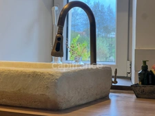 À VENDRE - HESDIN L'ABBÉ - CORPS DE FERME RÉNOVÉ - DOMAINE EQUESTRE - CAPACITÉ DE L'ENSEMBLE 468 M2 - HABITATION PRINCIPALE 8 PIÈCES - GARAGE - PISCINE 32 M2 - TERRAIN CLOS - DÉPENDANCES.