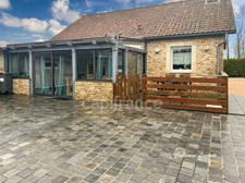 À VENDRE - LA CAPELLE-LES-BOULOGNE - MAISON INDIVIDUELLE VIE DE PLAIN-PIED  - VÉRENDA - 5 PIÈCES - GARAGE - JARDIN