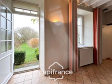 ST-LÉONARD - ENSEMBLE IMMOBILIER - APPART'HOTELS - 8 LOGEMENTS - HABITATION PRINCIPALE 280 M2 - 9 PIÈCES - 5 ha 50 - 13000 M2 CONSTRUCTIBLE - PISCINE INTÉRIEURE