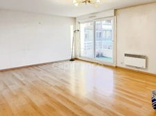 Appartement à vendre 3 pièces SAINT MARTIN BOULOGNE (62) - 70,27 m2 loi Carrez - balcon - parking