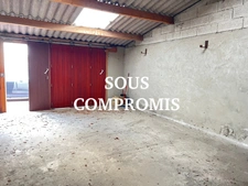 À VENDRE - GARAGE -  TERRAIN  220 m2 CONSTRUCTIBLE - OUTREAU - (62)