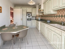Appartement à vendre 7 pièces  (78)
