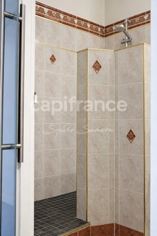 Mantes-la-Jolie – Appartement T3 traversant de 61 m² avec parking, cave et séchoir