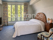 Mantes-la-Jolie – Demeure de caractère de 380 m², 14 pièces, jardin et garage