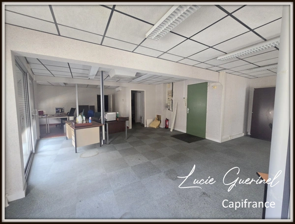 Local/bureau 130m2 à vendre centre ville de CHATEAUBRIANT (44)