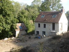 proche de ARGENTAN (61) propriété de 9078 m² de terrain