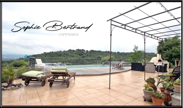 Dpt Ardèche (07), à vendre LE TEIL maison P9 de 236 m² - Vaste terrain boisé - parcelles constructibles