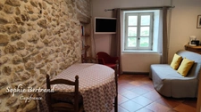 Propriété à vendre 14 pièces CHANTEMERLE LES GRIGNAN (26)