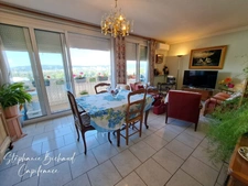 Dpt Rhône (69), viager à vendre GRIGNY appartement T3   balcons cave et garage 