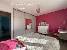 Maison à vendre 6 pièces GAP (05) 145,41m² 4 chambres garage de 60,59 m²terrain 1075m²