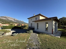 Maison à vendre 6 pièces GAP (05) 145,41m² 4 chambres garage de 60,59 m²terrain 1075m²