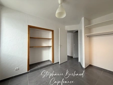 Ground floor apartment for sale, 2 rooms, garden, 255m², LA ROCHETTE (05)