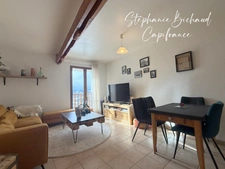 À VENDRE – Appartement T3 entièrement rénové avec jardin privatif – La Rochette (05)