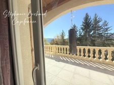Villa property of 205m² on 1100m² of land, 5 bedrooms