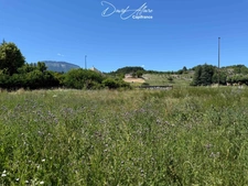 Terrain constructible à vendre de 655,00 m² TALLARD (05)