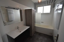 Dpt Vendée (85), à louer à l'année  BEAUVOIR SUR MER maison 3 chambres et 1 bureau sur 2 niveaux - Terrain de 981 m² 
