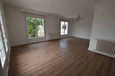 Dpt Vendée (85), à louer à l'année  BEAUVOIR SUR MER maison 3 chambres et 1 bureau sur 2 niveaux - Terrain de 981 m² 
