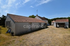 LA BARRE DE MONTS / FROMENTINE (85) proche île de NOIMOUTIER , VENDEE ,  Maison à vendre 10 pièces 141 m² 5 chambres, 4 WC , 4 salles d'eau , puits,  850m² 291500€