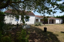 LA BARRE DE MONTS / FROMENTINE (85) proche île de NOIMOUTIER , VENDEE ,  Maison à vendre 10 pièces 141 m² 5 chambres, 4 WC , 4 salles d'eau , puits,  850m² 291500€