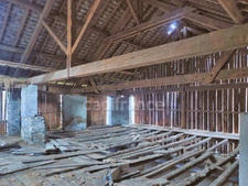 Grange et terrain de 10000 m² à vendre à PRESLE (73)