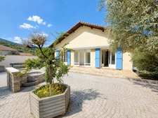 Maison 6 pièces à vendre à CHAPAREILLAN (38)