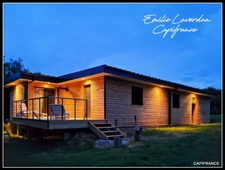Maison en bois récente, chaleureuse et lumineuse à Badecon Le Pin