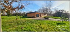 Maison en bois récente, chaleureuse et lumineuse à Badecon Le Pin