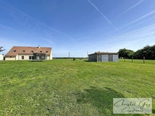 Grande maison familiale à vendre DPE B – 242 m², 8 chambres, terrain de 3 589 m² à 30 min du Mans (72)