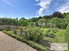 Propriété de Charme à vendre en bord du Loir- 5 Chambres-2000 m² de terrain (72340) LA CHARTRE SUR LE LOIR