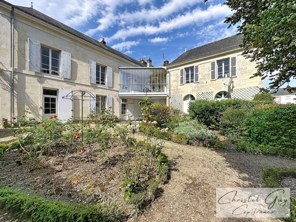 Propriété de Charme à vendre en bord du Loir- 5 Chambres-2000 m² de terrain (72340) LA CHARTRE SUR LE LOIR