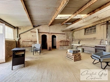 Sarthe (72), Propriété à vendre sur plus de 4 hectares, habitation et nombreuses dépendances et espaces de stockage, fort potentiel agricole, touristique ou artisanel