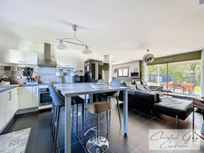 Maison contemporaine plain-pied à vendre 3 chambres, garage, 800 m2 terrain, CHATEAU LA VALLIERE (37), 30 minutes de Tours