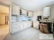 LUCEAU (72500) Maison traditionnelle 6 pièces, sans travaux, sous-sol complet et 2 150 m² de terrain, à 5 minutes de Montval-sur-Loir