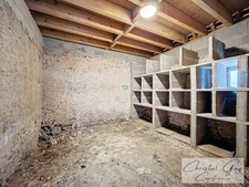 MONTVAL SUR LOIR (72500) town center, single-story house for sale, T4 with garage on a plot of 315 m²