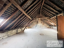 Maison de village à vendre 6 pièces LA CHARTRE SUR LE LOIR (72)