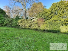 Elegant townhouse, in the heart of MONTVAL-SUR-LOIR (72), 6 bedrooms, 2090 m² plot