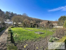 Propriété de Charme à vendre en bord du Loir- 5 Chambres-2000 m² de terrain (72340) LA CHARTRE SUR LE LOIR