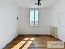 Montval-sur-Loir (72500) – Charming 5-room house for sale, dating from the 1930s, with garden and garage