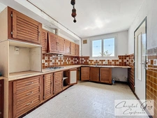 A NOUVEAU DISPONIBLE A LA VENTE : Maison à vendre 6 pièces avec entrepôt SAINT AUBIN LE DEPEINT (37)