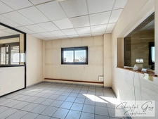 Local/bureau/Entrepôt à vendre SAINT PATERNE RACAN (37), 30 minutes de Tours