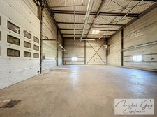 Local/bureau/Entrepôt à vendre SAINT PATERNE RACAN (37), 30 minutes de Tours