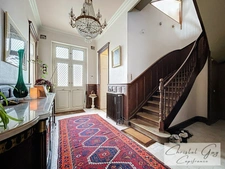 Elegant townhouse, in the heart of MONTVAL-SUR-LOIR (72), 6 bedrooms, 2090 m² plot