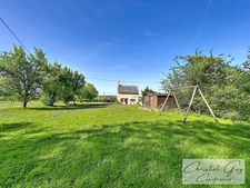 Chenu (72), maison de campagne sans travaux à vendre, 2 chambres sur 1825 m² de terrain